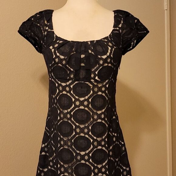 Phoebe couture dress size 4 - Picture 1 of 12